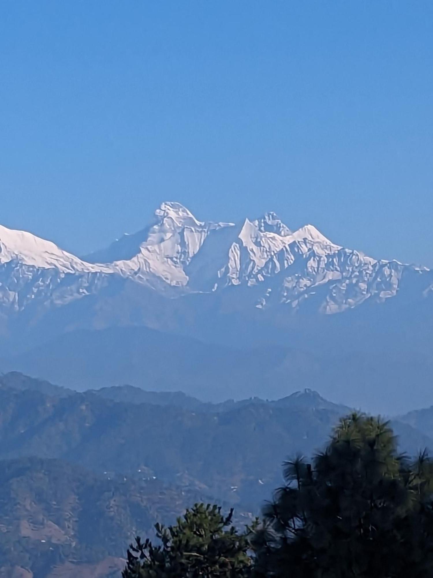 The Buransh Inn Almora Exteriér fotografie