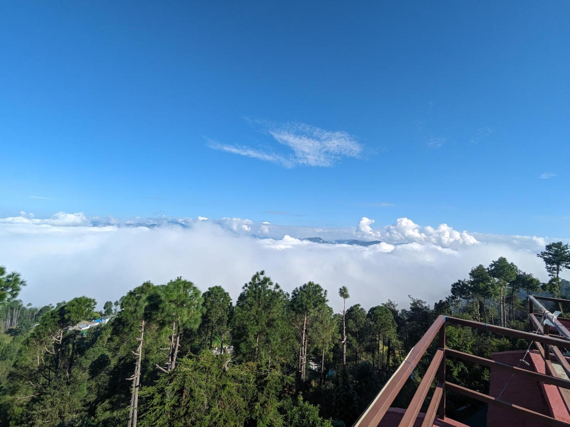 The Buransh Inn Almora Exteriér fotografie